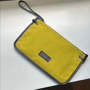 Gianni chairini yellow and Black leather Clutch